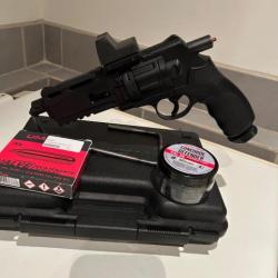 Umerex HDR 50 T4E Revolver special. 18 joules mallete Co2 et Ammo. Excellent état.