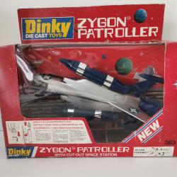 Dinky Toys Zygon Patroller référence no 363 neuf en boite