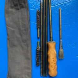 Trousse avec baguette de nettoyage armée suisse mousqueton 1889 Schmidt Rubin ERLA FIX Fr.840