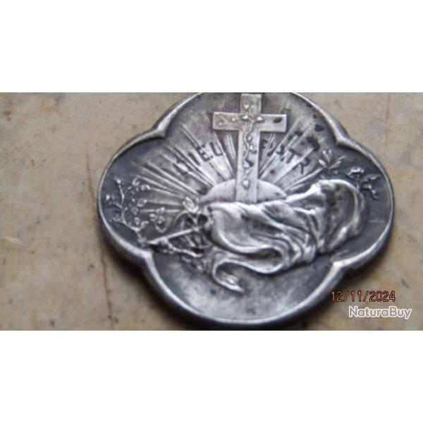 mdaille1914 "Dieu Patrie" porte bonheur religieux catholique chrtien argent poilu drapeau couch