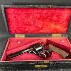 WEBLEY SOLID FRAME en coffret d'origine cal 380 webley