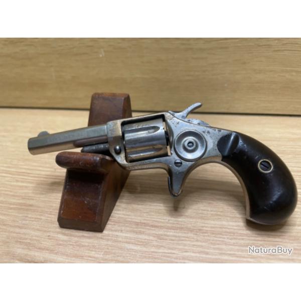 Revolver de marque Colt modle News 22 calibre 22Lr  1 sans prix de rserve !-