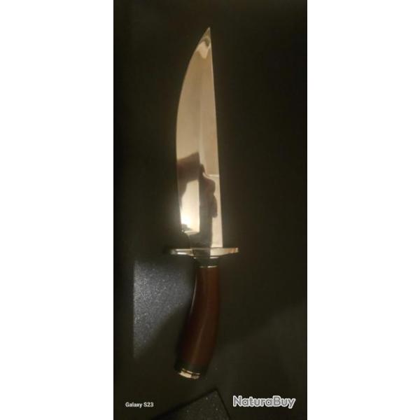 Vends couteau boker magnum dition limite 2019  1900 exemplaires avec certificat son tui d'origin