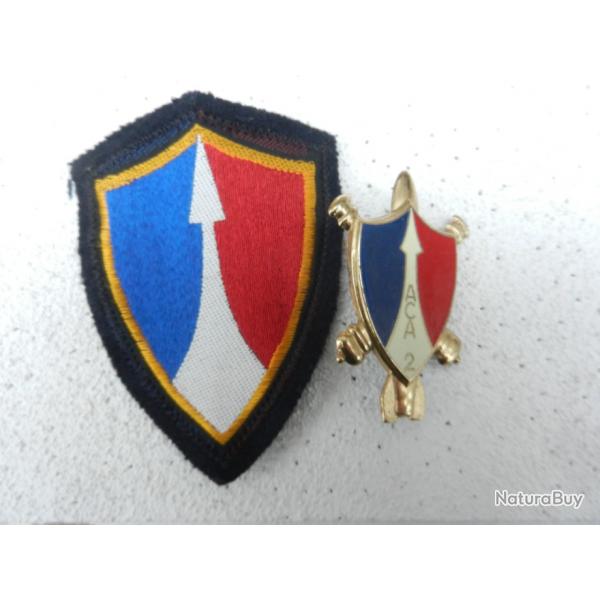 lot de deux insignes militaires artillerie 2me corps d'arme  ACA 2