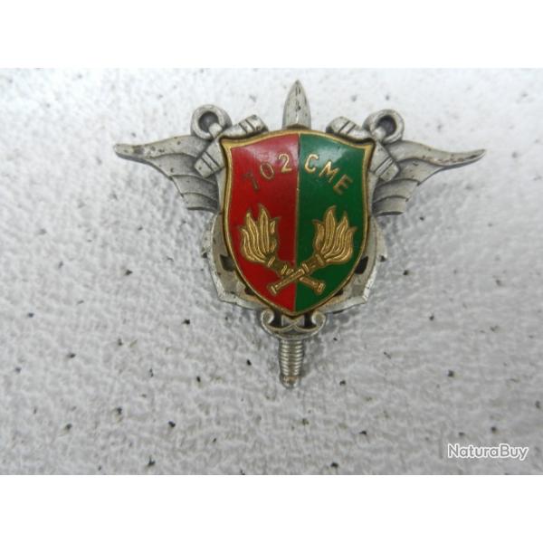 insigne/pucelle militaire services des essences 702 CME