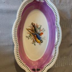 Ancienne superbe panière porcelaine ajourée BAVARIA SCHUMANN à décor PERROQUETS.