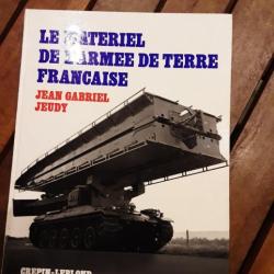 Livre le matériel de l'armée de terre