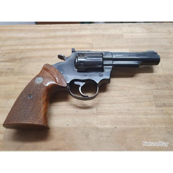 belle occasion : revolver COLT modle TROOPER MK III canon de 4" calibre 357 MAGNUM