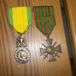 medaille militaire et croix de guerre 1918