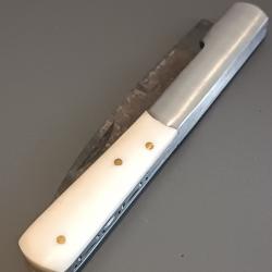 COUTEAU VENDETTA, manche os, guilloché.