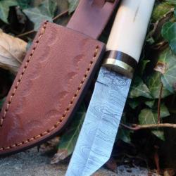 Puukko Seax de Viking Couteau Lame Damas 256 Couches Manche Os Fabric Artisanale Etui Cuir