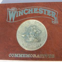 Livre rare Winchester Commemoratives 1985