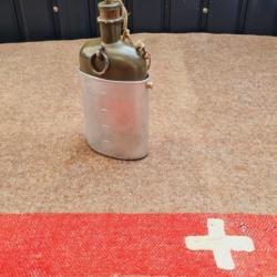 Gourde armée suisse MODELE WWII (DR11)