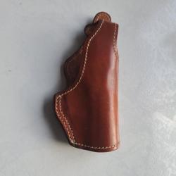 Holsters pour revolver manurhin