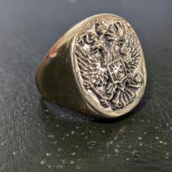 Bague Chevalière Bronze laiton Sceau Blason Russe Russie armoiries urss embleme  Poids : 16 grammes