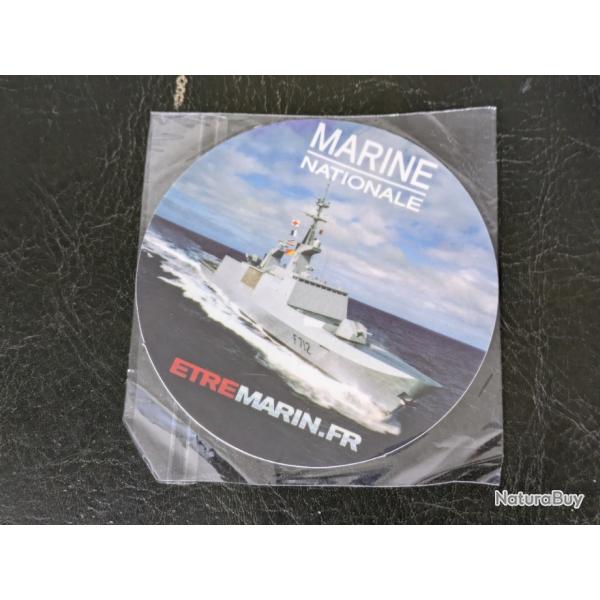 Autocollant sticker marine nationale freguate le Courbet F712 classe lafayette militaire arme patch