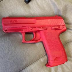 HK UPS C ASP red gun