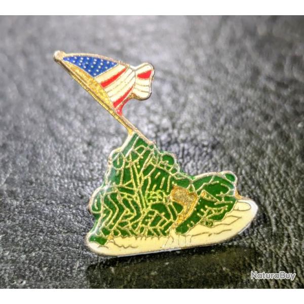 N pins lapel pin USMC Us Marines Raising the Flag on Iwo Jima military badge insigne militaire Tres