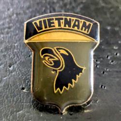 Q pins lapel pin military airborne vietnam paratroopers insigne militaire para badge patch Taille :