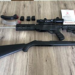 Carabine semi auto RUGER 10/22 typé AR 15 en calibre 22 LR