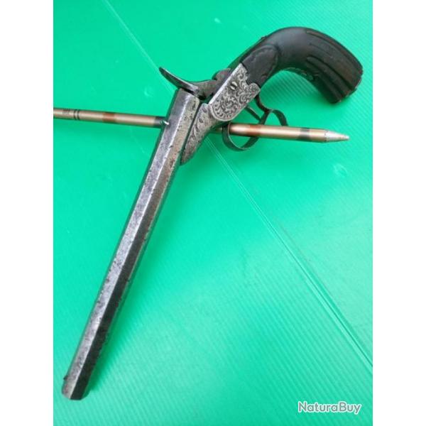 ANCIEN PISTOLET BELGE CAL 5,5 .  MECANIQUEMENT PARFAITEMENT FONCTIONNEL .