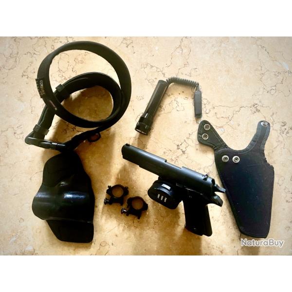 Lot accessoires pour pistolets /revolvers et fusil /carabine