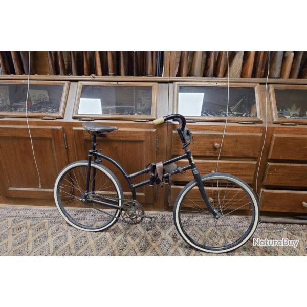 VELO DU CAPITAINE GERARD MODEL 1895 PAR PEUGEOT - FRANCE WW1 1914-1917 Bon  France 1ere GM Militaria