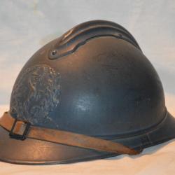 CASQUE ADRIAN 1915 ATTRIBUT DU SERVICE DE SANTE-MEDECIN-INFIRMIER- 1° GUERRE MONDIALE 1914/1918