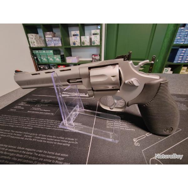 REVOLVER TAURUS TRACKER 970 22Lr