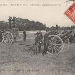 CPA ECOLES A FEU PIECE DE 120 COURT ATTENDENT LE COMMANDEMENT FEU