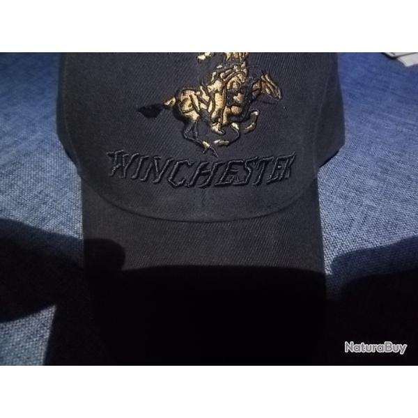 CASQUETTE avec logo winchester