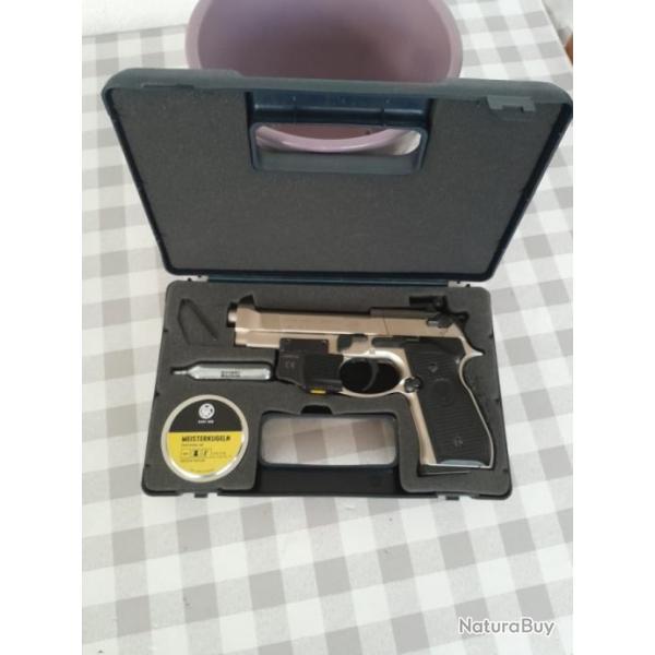 Pistolet Beretta CO2 4,5mm