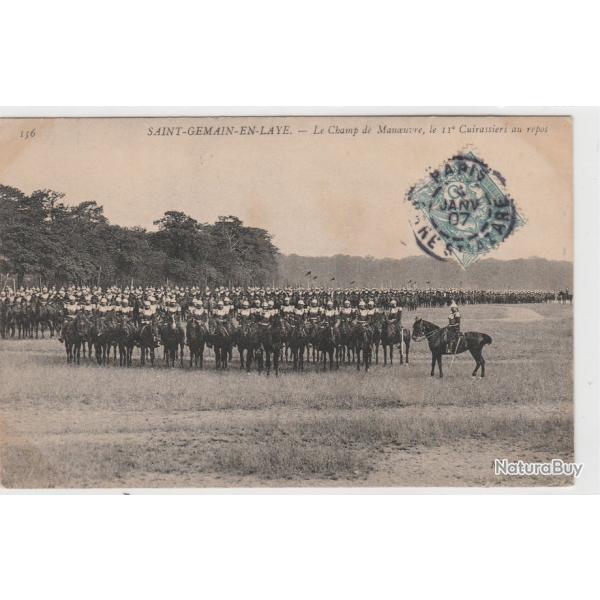 CPA Saint Germain en Laye - le champ de manoeuvre le 11e cuirassier au repos