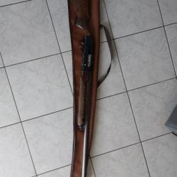 Fusil semi automatique Beretta A300 12/70