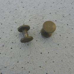 2 rivets boutons pour bretelle de fusil ou carabine