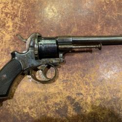 Revolver type Lefaucheux, calibre 9 mm à broche