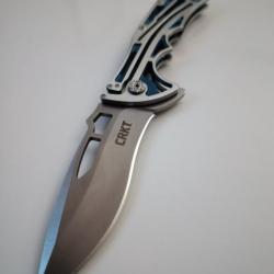 Couteau crkt design exceptionnel