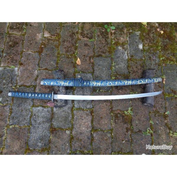 Katana Sabre de Crmonie de Samourai Lame Acier 440 Affute Tsuba Mtal Etui Bois Enveloppe Tissus1