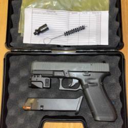 Glock 17 Gen 5 9mm Pak