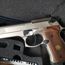 Umarex Beretta 92fs acier / bois CO2-4.5mm plomb