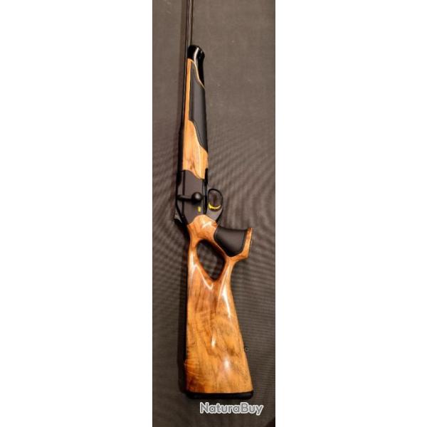 Blaser R8 success cuir NOIR mdaillon Roi de la fort cerf  grade 4 neuve disponible tout calibre