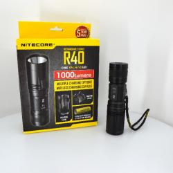 Lampe torche Nitecore - R40