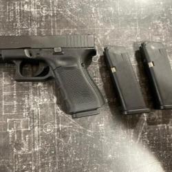 glock 23 gen 4 avec 3 chargeurs