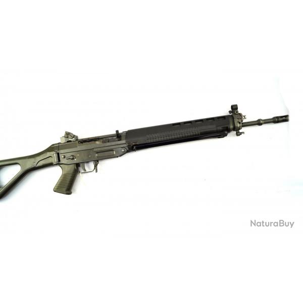 Carabine semi Automatique Sig 550/Fass 90 223 chargeur 10 coups
