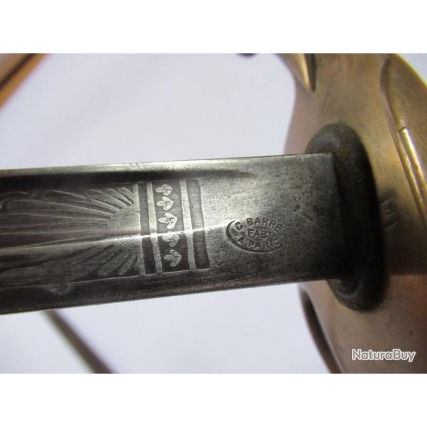 sabre modle 1882 officier sign Barr avec fourreau