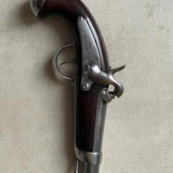 Beau pistolet de gendarmerie modele 1842.