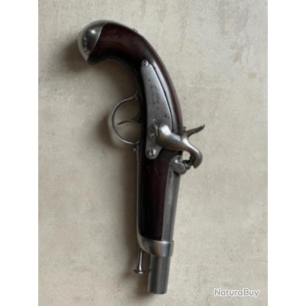 Beau pistolet de gendarmerie modele 1842.