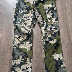 Pantalon kuiu