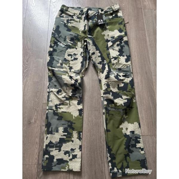 Pantalon kuiu