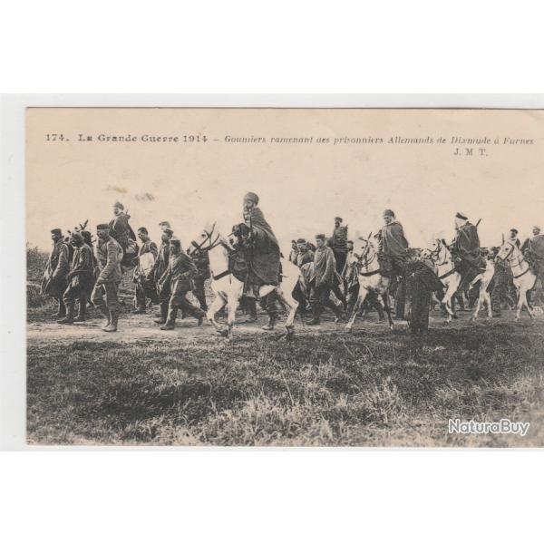 CPA - La Grande Guerre de 1914 - Goumiers ramenant des Prisonniers Allemands